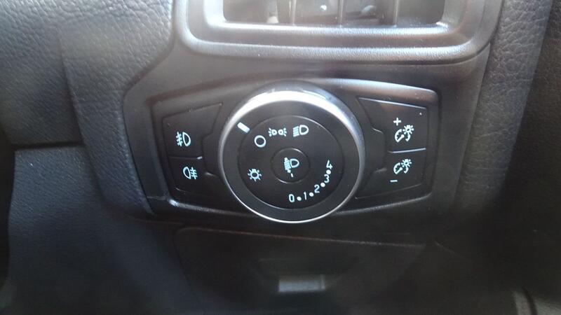 FORD FOCUS
