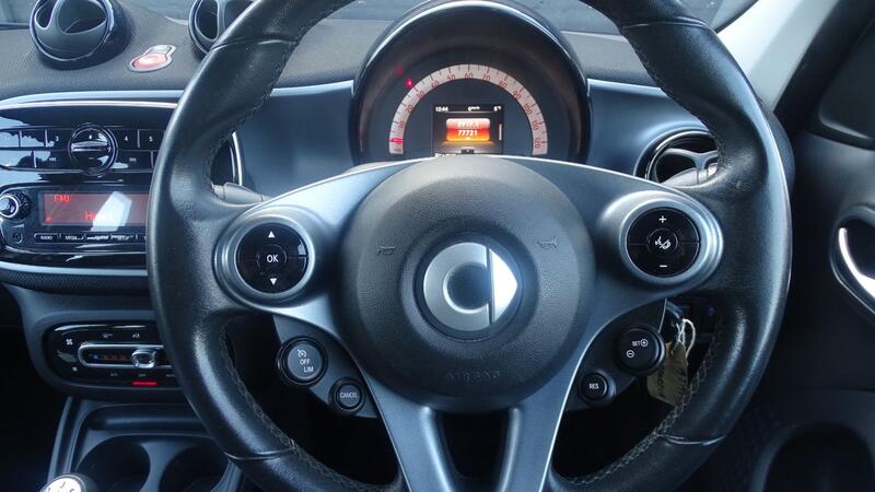 SMART FORFOUR