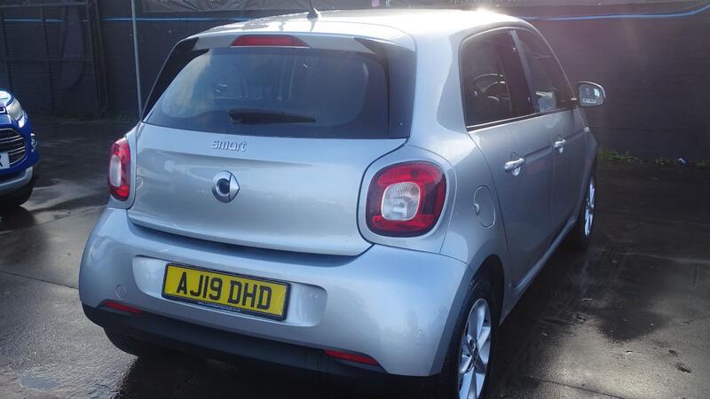SMART FORFOUR