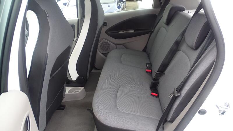 RENAULT ZOE