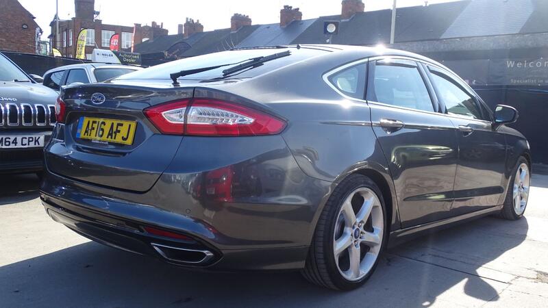 FORD MONDEO