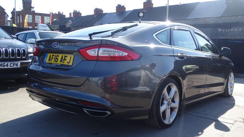 FORD MONDEO