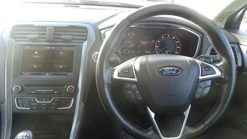 FORD MONDEO