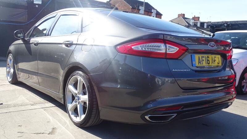 FORD MONDEO