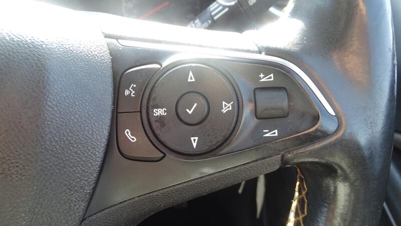 VAUXHALL CROSSLAND X