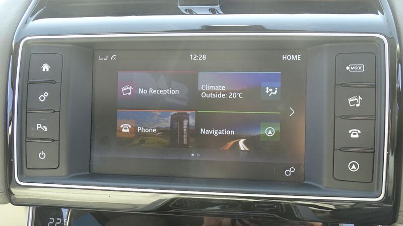 JAGUAR XE