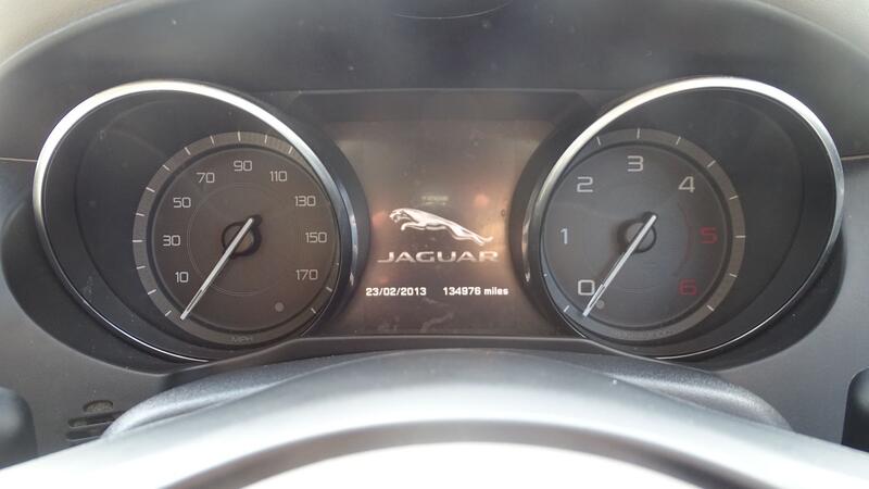 JAGUAR XE