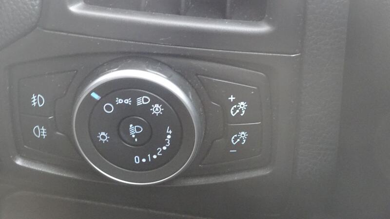 FORD FOCUS