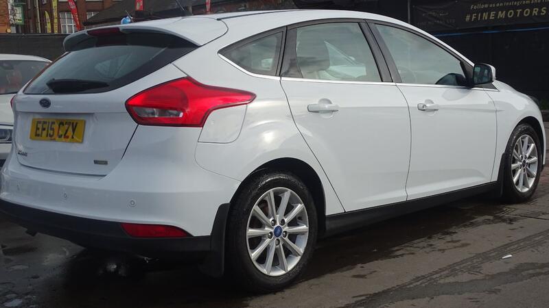 FORD FOCUS
