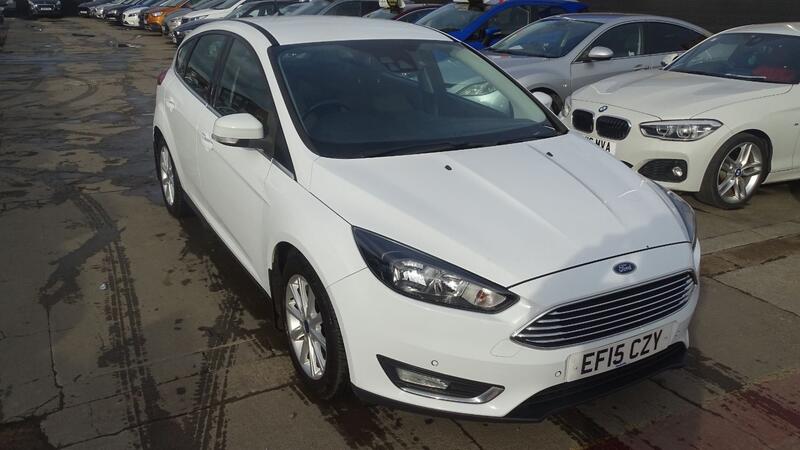 FORD FOCUS