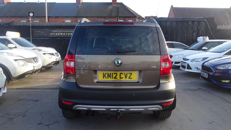 SKODA YETI