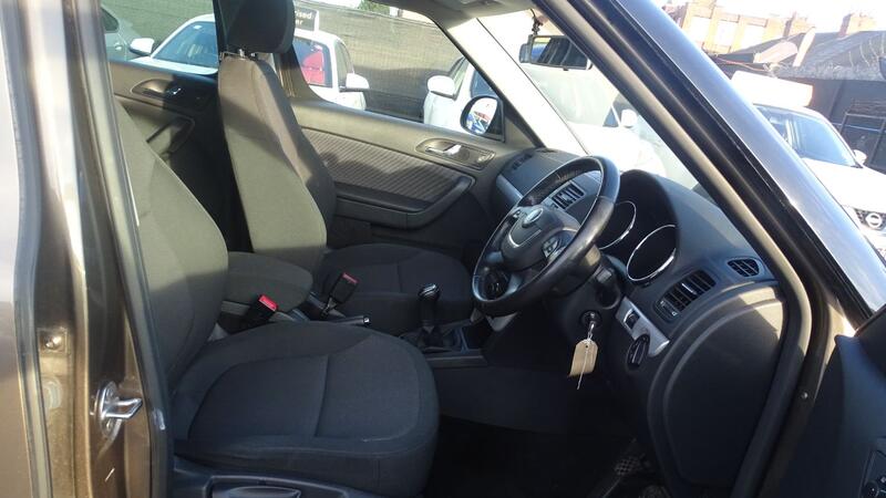 SKODA YETI