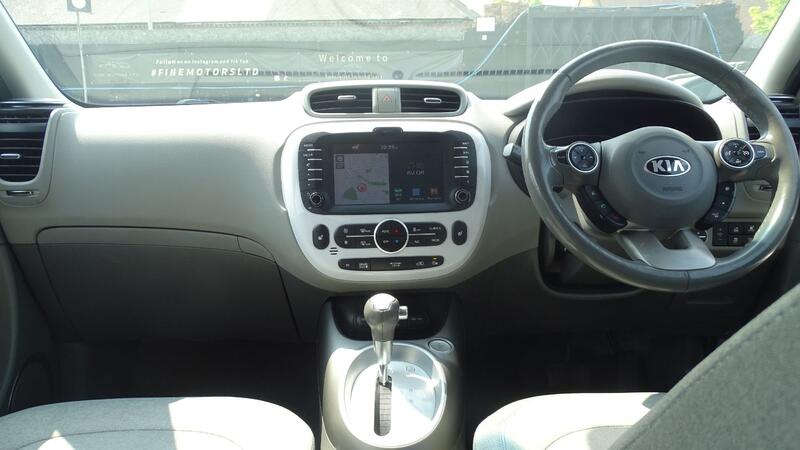 KIA SOUL