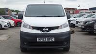 NISSAN NV200