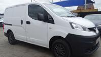 NISSAN NV200